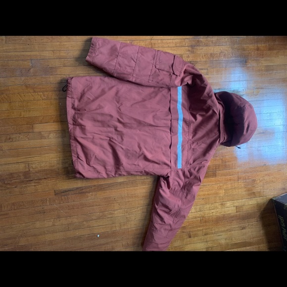 Cabela’s coat - Picture 3 of 5